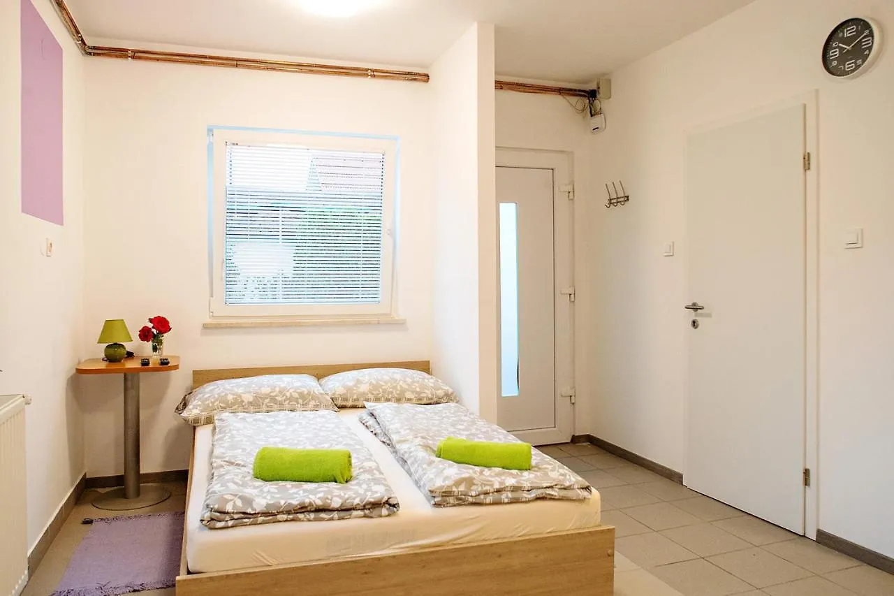 Sweet Apartments With Free Private Parking Ljubljana 0*,  Slovénie